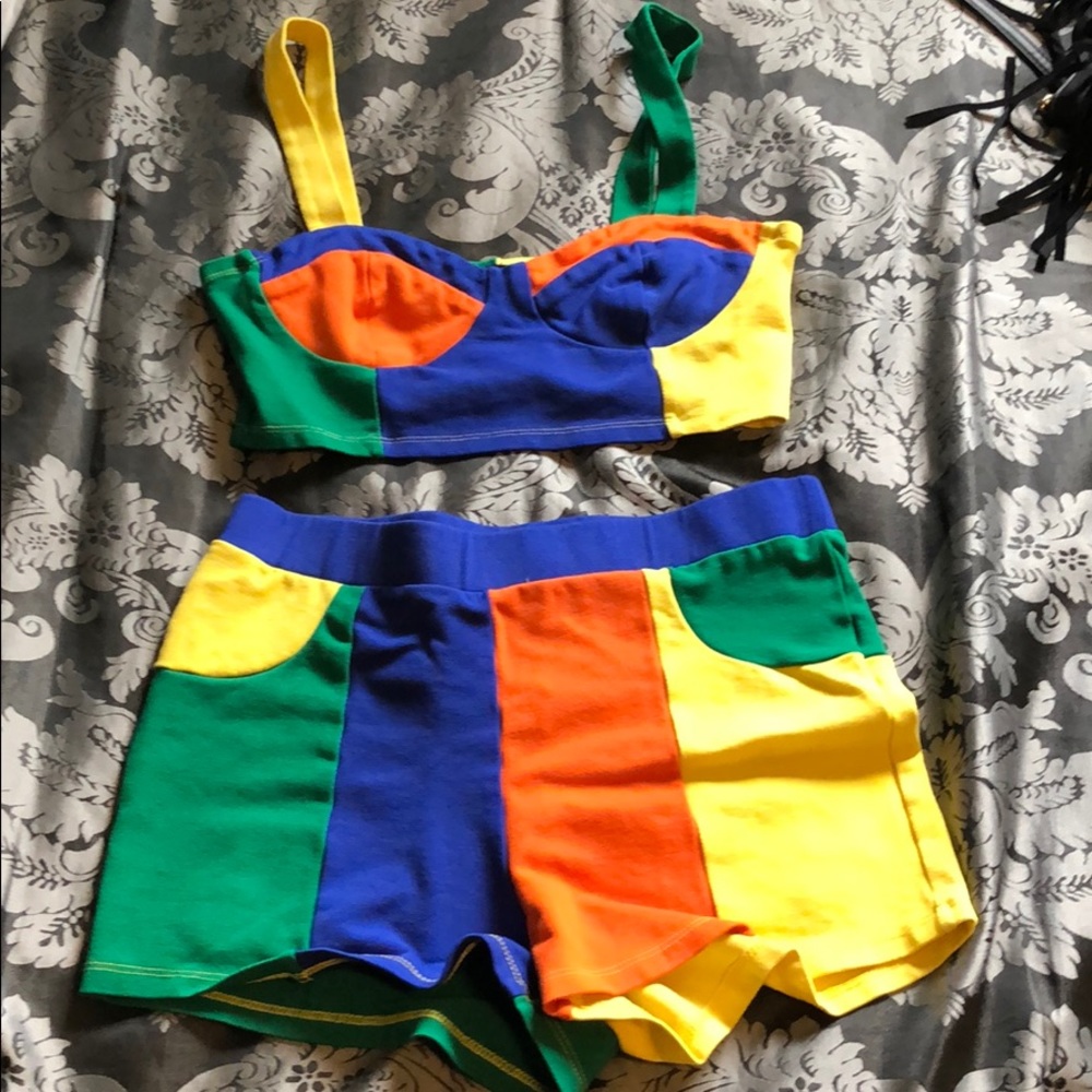 Color block set